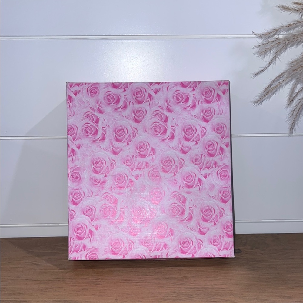 🛍️ 3 for $20 🛍️ - Vintage Elegant Gold-Trimmed Glass Frame with Pink Rose Box - Picture 10 of 10